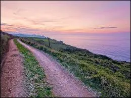 En août 2015, le Président du gouvernement s'appelle...