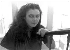 Dans quelle ville de Loire Atlantique Anne-Marie Albiach est-elle née ?