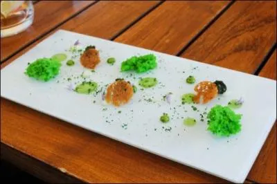 Il faut aussi être inventif : Marc Veyrat va donc vous faire déguster escargots, mousse de sapin et petits pois, quel nom a-t-il donné à son chef d'oeuvre ?