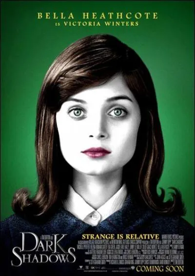 Pour créer un fantôme réaliste dans "Dark Shadows", l'actrice Bella Heathcote a dû...