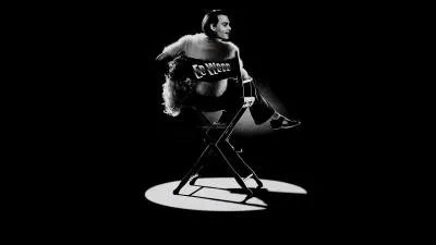 Contrairement à la plupart de ses longs-métrages, la musique du film "Ed Wood" n'est pas composée par Danny Elfman, mais par...