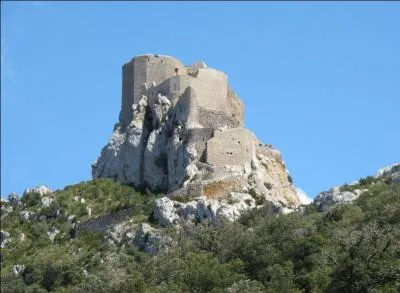 Dans quel département se termine notre périple si nous sommes au château de Quéribus ?
