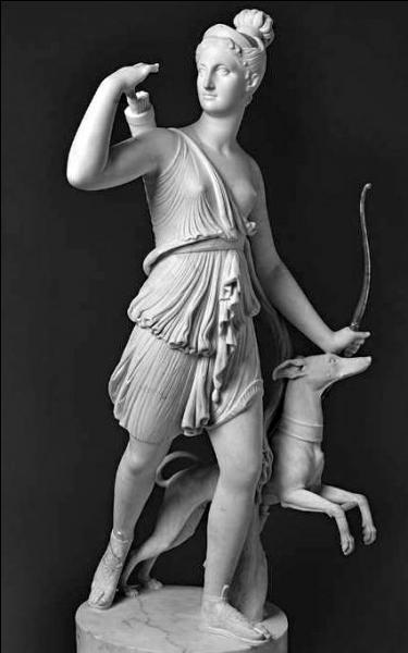 Diane n'est pas déesse de la chasse dans la mythologie romaine.