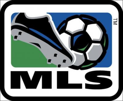 En quelle année la MLS a-t-elle fait ses débuts ?