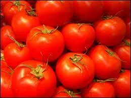 Traduisez « la tomate ronde ».