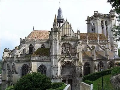 Le département de l'Oise ne touche pas celui :