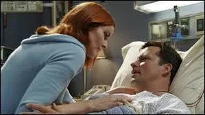 Épisode 10 : Confiance perdue - Gabrielle suspecte son _______ d'avoir des activités illégales.