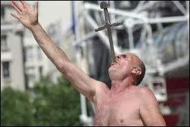 Cirque - Au moins trente avaleurs de sabre sont décédés dans l'exercice de leur art ces cinquante dernières années.