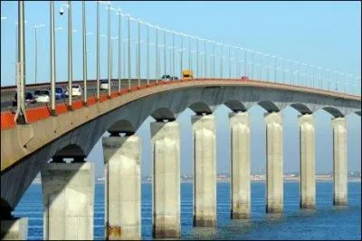 Quelle quantit&eacute; de b&eacute;ton pr&eacute;contraint, a &eacute;t&eacute; n&eacute;cessaire pour la construction de ce pont ?