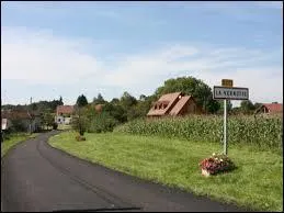 Peuplé de 69 habitants, La Vernotte est un village de l'arrondissement de Vesoul situé dans le département ...