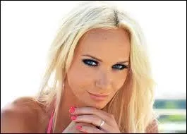 Quel est le vrai prénom de Shanel qui a participé à la saison des "Ch'tis à Hollywood" ?