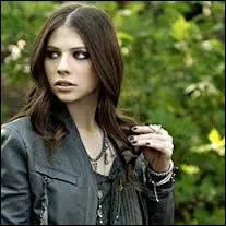 Avec qui Georgina a-t-elle couché lorsqu'elle avait 13 ans ?