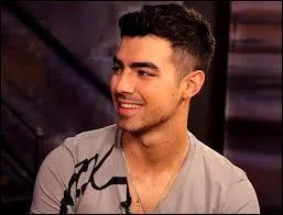 Où se situe la maison de Joe Jonas ?