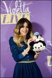 Pour quel personnage Violetta a-t-elle fait de la pub ?