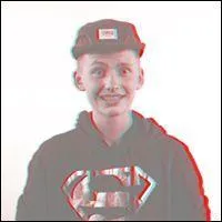 Comment se nomme sa chaîne YouTube ?