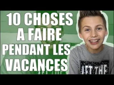 Il a une boucle d'oreille sur...