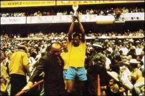 Quel pays a remprté la coupe de monde du football en 197 ?