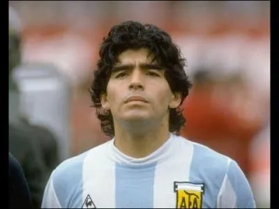 Ce joueur argentin va éclore durant la fin des années 1970, pour devenir un très grand joueur ?