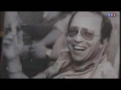 Après sa carrière de joueur, le footballeur de la question N°3, a rejoint cet homme en 1979, pour former un grand duo de commentateur de match de foot. Qui est cet homme ?