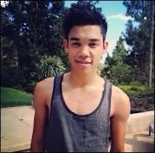 Où se situe la maison de Ty Blue ?