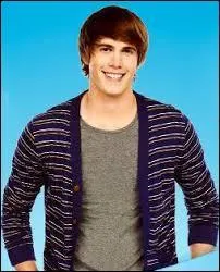 Quel âge a Ryan Lynn ?