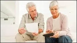 Pourtant quelque chose demeure : 
Je t'aime avec mon cur...