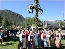 Dernier festival d'&eacute;t&eacute; de mon quiz, le Midsummer Festival c&eacute;l&egrave;bre en musique l'entente cordiale de deux nations mais o&ugrave; se d&eacute;roule-t-il ?