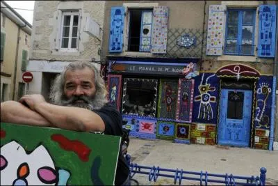 Le peintre Pascal Audin va finalement pouvoir rester dans sa maison qu'il continue d'ouvrir au public. O&ugrave; se situe-t-elle ?