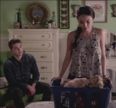 Épisode 7 : Pourquoi Mona ne veut plus voir Mike ?