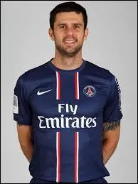 Qui est le premier entraîneur du club ?