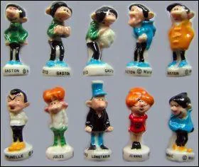 Une collection du roi des fainéants au boulot.