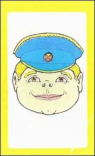 Il est blond, il a les yeux bruns et il porte une casquette...
Qui est-ce ?