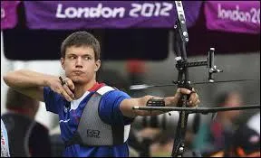 Durant cette &eacute;preuve, il y avait un total de 128 participant, 64 hommes et 64 femmes.