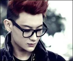 Quel est son statut dans le groupe EXO-M ?