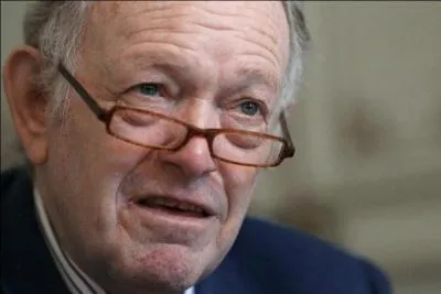 Avocat français pénaliste français, qui a défendu des dossiers sulfureux, par exemple : Jacques Crozemarie et le scandale de l'arc, Bertrant Cantat, Jérôme Kerviel, Françoise Bettencourt-Meyers, etc... Sa mort est aussi suspecte que incompréhensible.