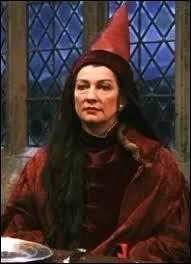 Quel est le prénom du professeur Gobe Planche ?