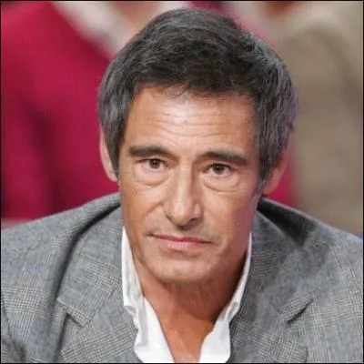 Il prête sa voix au mammouth de la question N°6, comment s'appelle cet acteur français ?