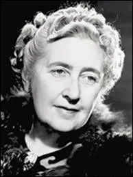 Agatha Christie fait partie des écrivains les plus connus au monde et elle est considérée comme l'auteur le plus lu de l'histoire. Comment s'appelle son personnage féminin, détective amateur ?