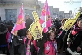 Est-ce que Martina Stoessel réserve une surprise à ses fans ?