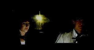 Quelle actrice jouait avec Philippe Léotard dans le film "La mémoire courte" ?