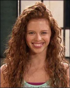 Comment les E-girls appellent-elles Gisèle ?