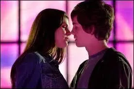 Tome 5 - Il se finit par l'anniversaire de Percy. Comment s'est-il passé ?