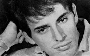 Sous quel nom d'emprunt était plus connu le second et dernier mari d'Edith Piaf ?