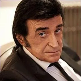 Quel est le vrai nom de ce chanteur de l'ancien groupe "Les chats sauvages" ?