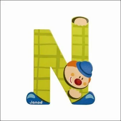 La treizième lettre de l'alphabet est placée juste après "N" !