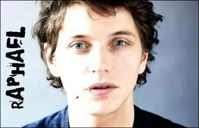 Dans quelle chanson de Raphaël, pouvons-nous entendre : " Nous partons, allez viens." ?