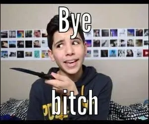 Combien a-t-il à peu près de vues sur sa vidéo "Siri m'insulte" ?