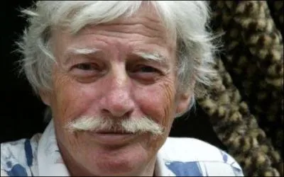 Pendant quelle émission fracassante, selon Jean Ferrat, un homme a appuyé sur la gâchette pour refroidir un député ?