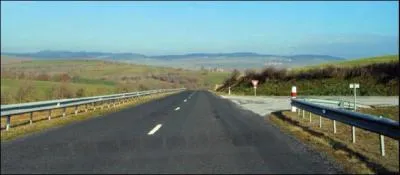 Je suis conducteur novice. La vitesse maximale autorisée est ici :