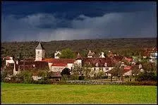 Nous terminons par une visite de Quissac. Village Lotois, il se situe en région ...